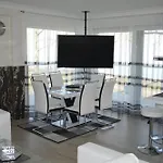 Ezuestpart Granada 4 Koezvetlen Vizparti Luxus 아파트 시오포크