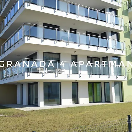 Ezüstpart Granada 4 Közvetlen Vizparti Luxus