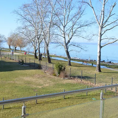 Appartamento Ezuestpart Granada 4 Koezvetlen Vizparti Luxus Siófok