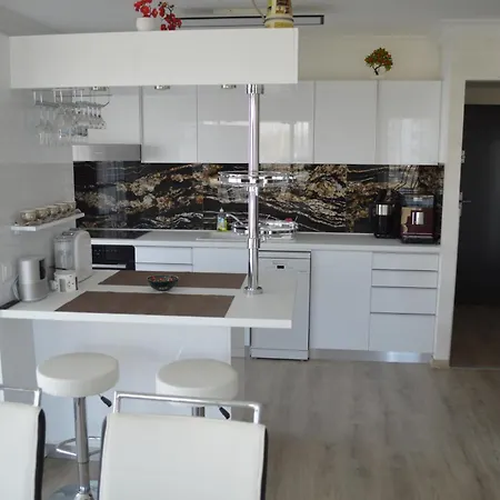 Daire Ezüstpart Granada 4 Közvetlen Vizparti Luxus Siofok