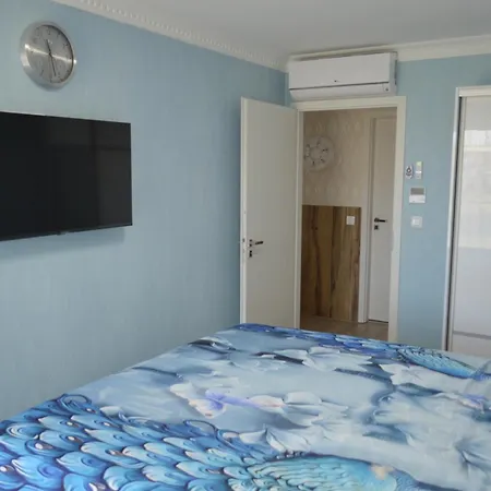 Ezüstpart Granada 4 Közvetlen Vizparti Luxus