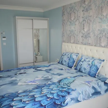 Ezuestpart Granada 4 Koezvetlen Vizparti Luxus Appartamento Siófok