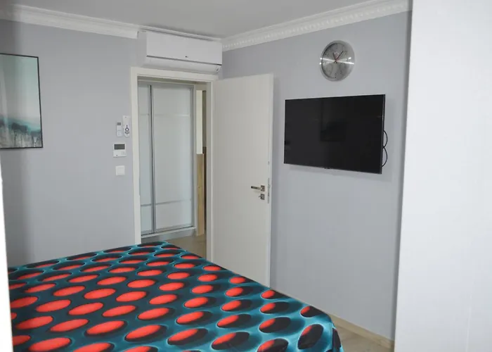 Ezuestpart Granada 4 Koezvetlen Vizparti Luxus